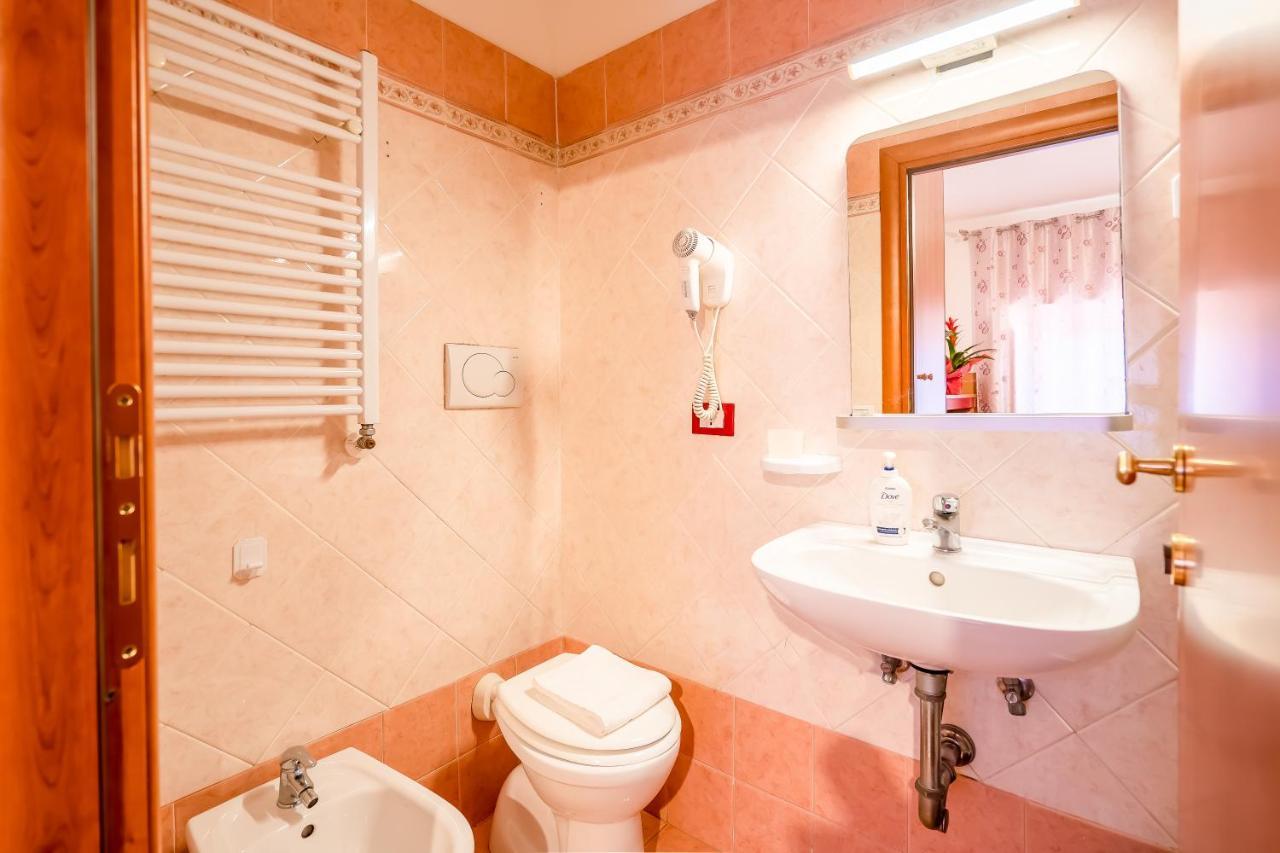 Booking Now Rome-Address Via Palestro,56- Breakfast Included Buitenkant foto