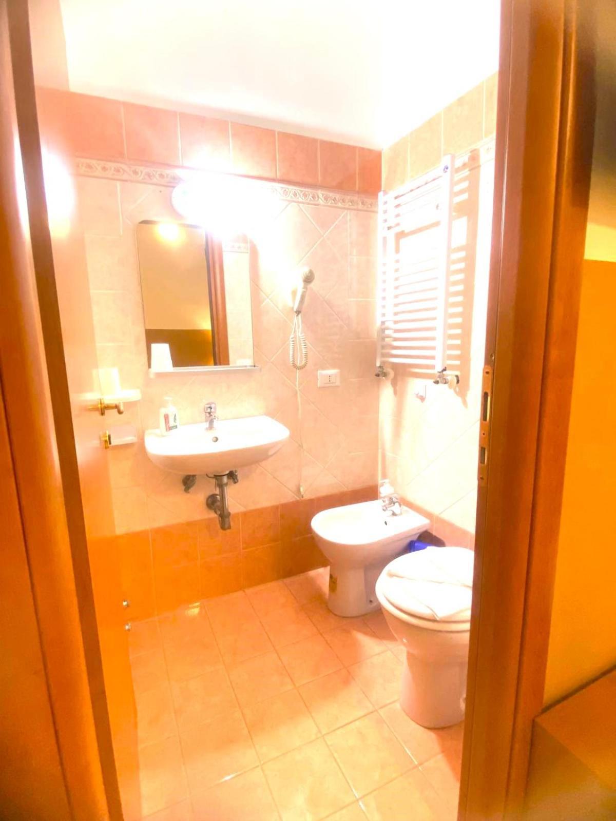 Booking Now Rome-Address Via Palestro,56- Breakfast Included Buitenkant foto